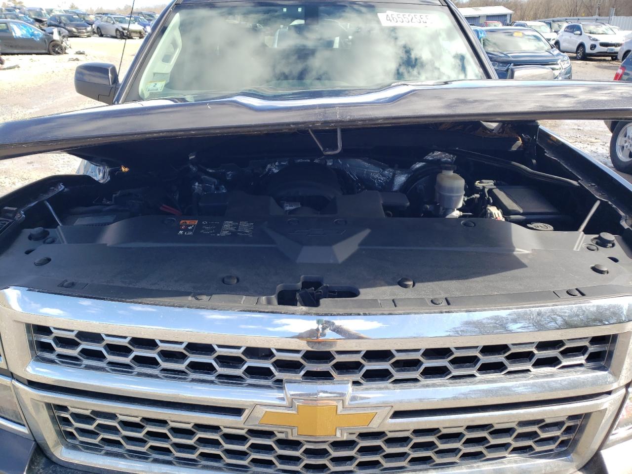 2015 Chevrolet Silverado - Image 11