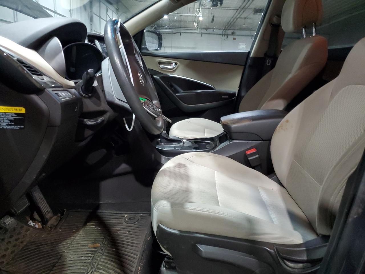 2018 Hyundai Santa Fe - Image 7