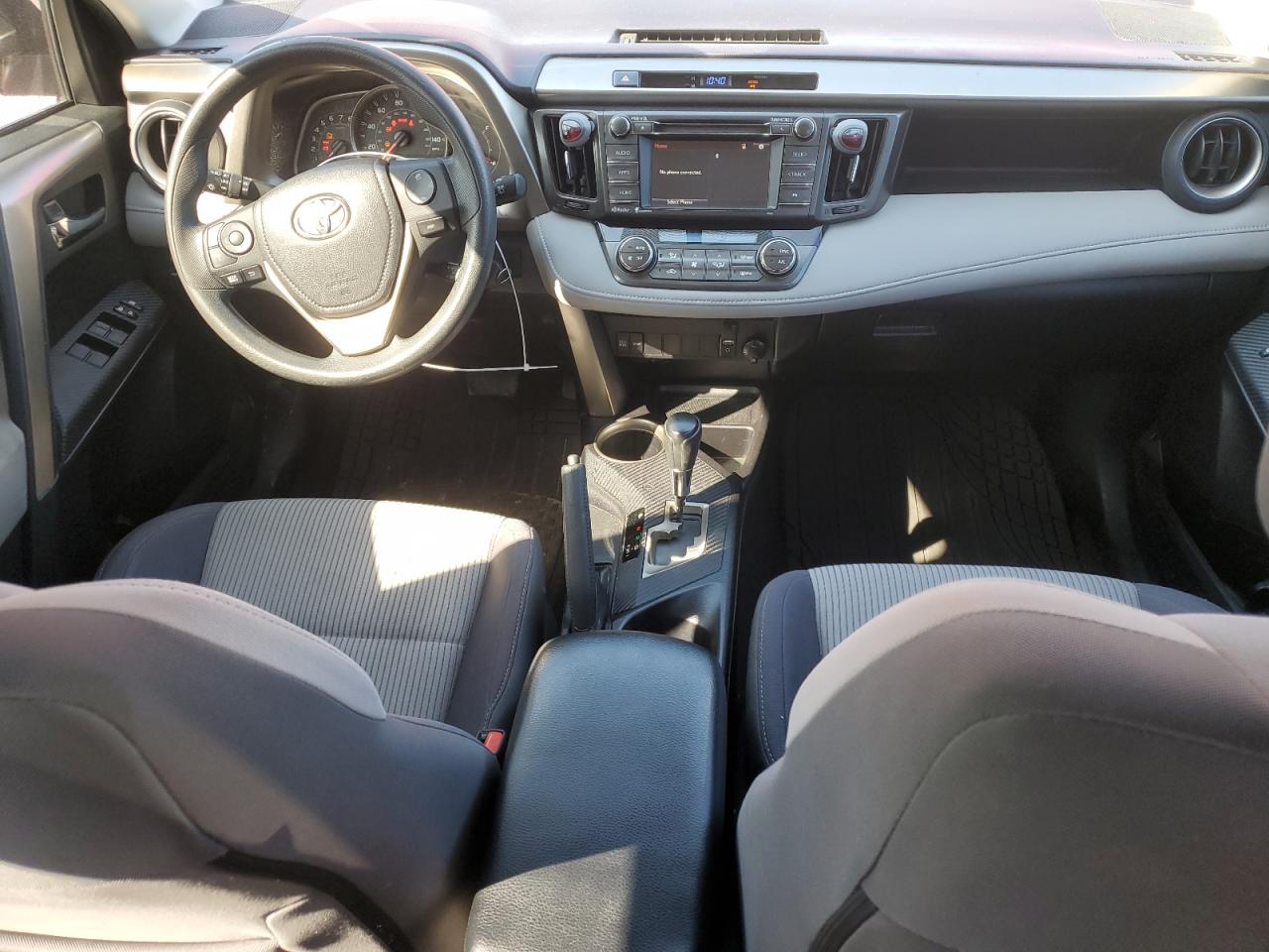 2015 Toyota RAV 4 - Image 8