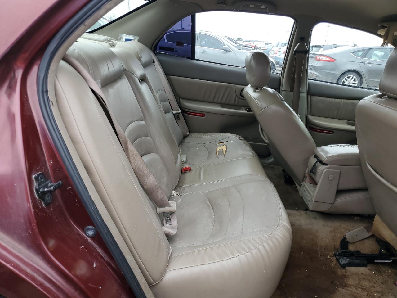 2001 Buick Century - Image 10