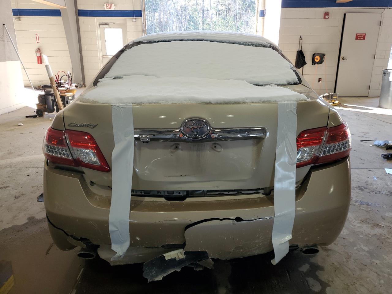 2011 Toyota Camry - Image 6