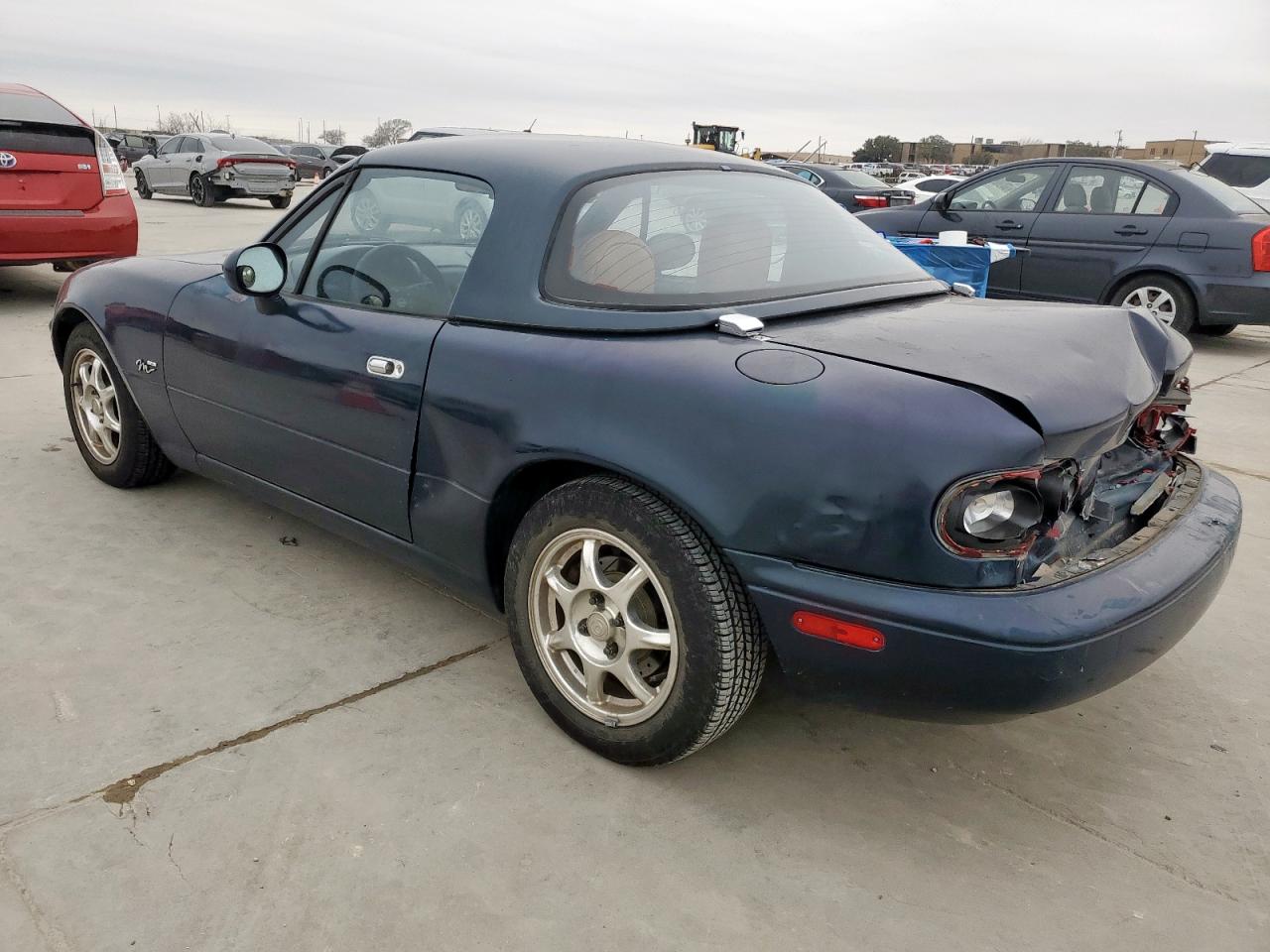 1994 Mazda MX-5 - Image 2