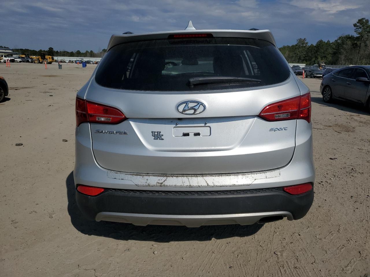 2014 Hyundai Santa Fe - Image 6