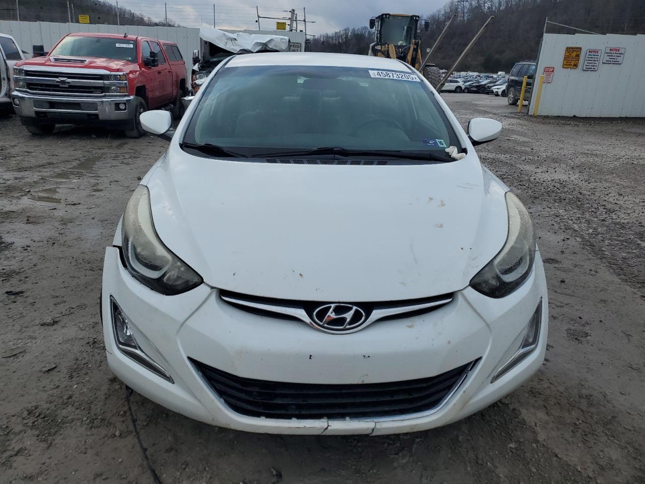 2016 Hyundai Elantra - Image 5