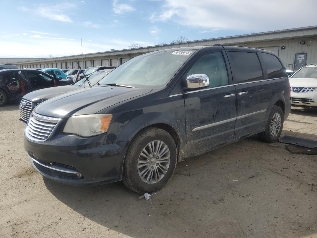 2013 Chrysler Town & Country - Image 1