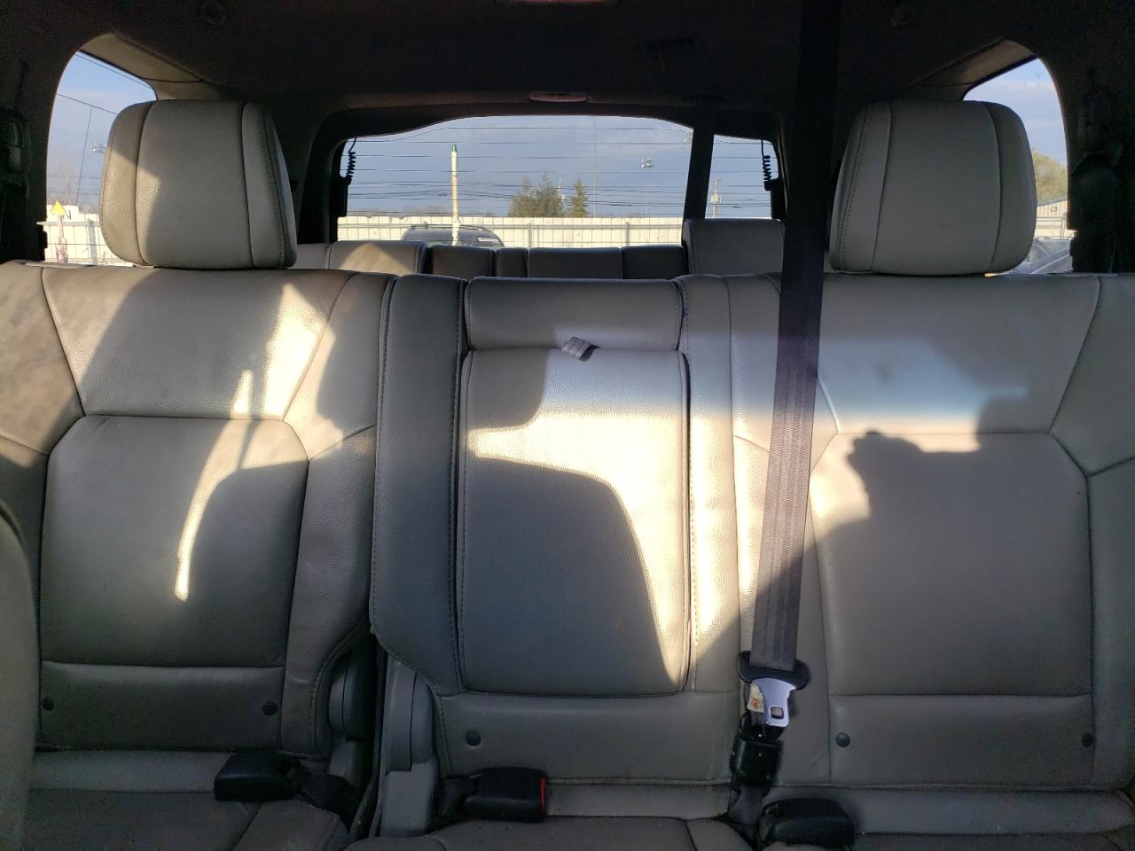 2014 Honda Pilot - Image 10