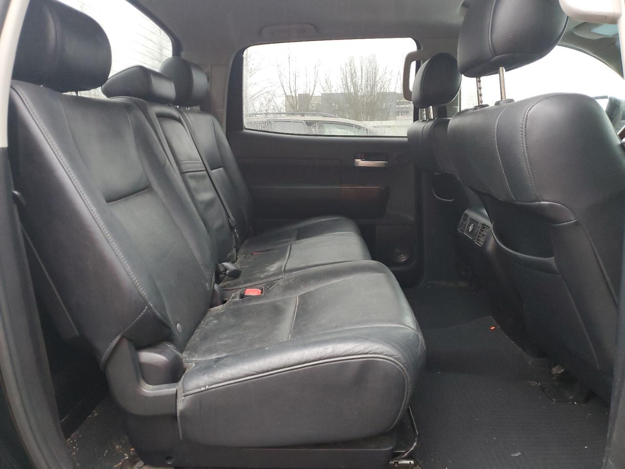 2010 Toyota Tundra - Image 10