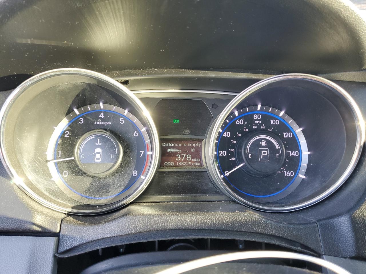 2014 Hyundai Sonata - Image 9