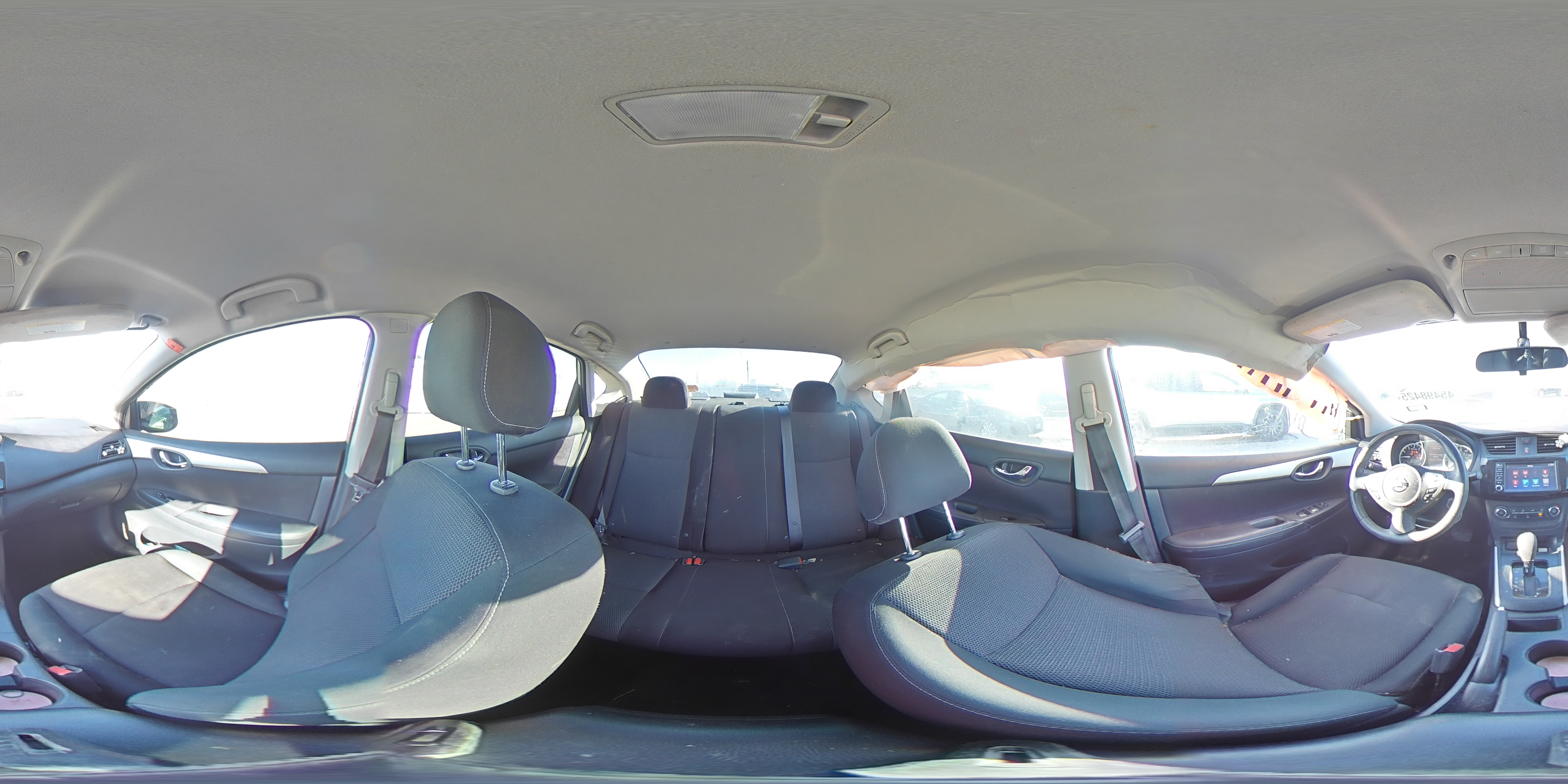 2019 Nissan Sentra - Image 13