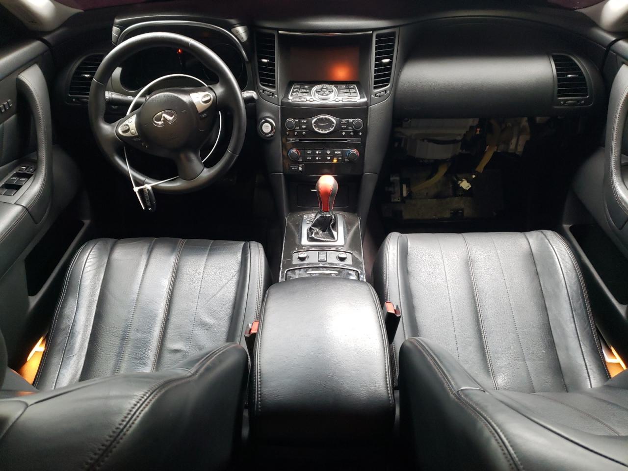 2015 Infiniti QX70 - Image 8