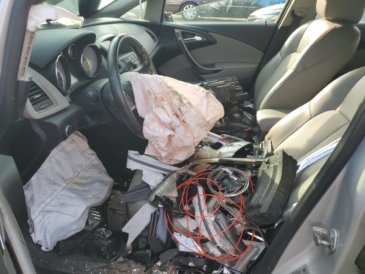 2016 Buick Verano - Image 7