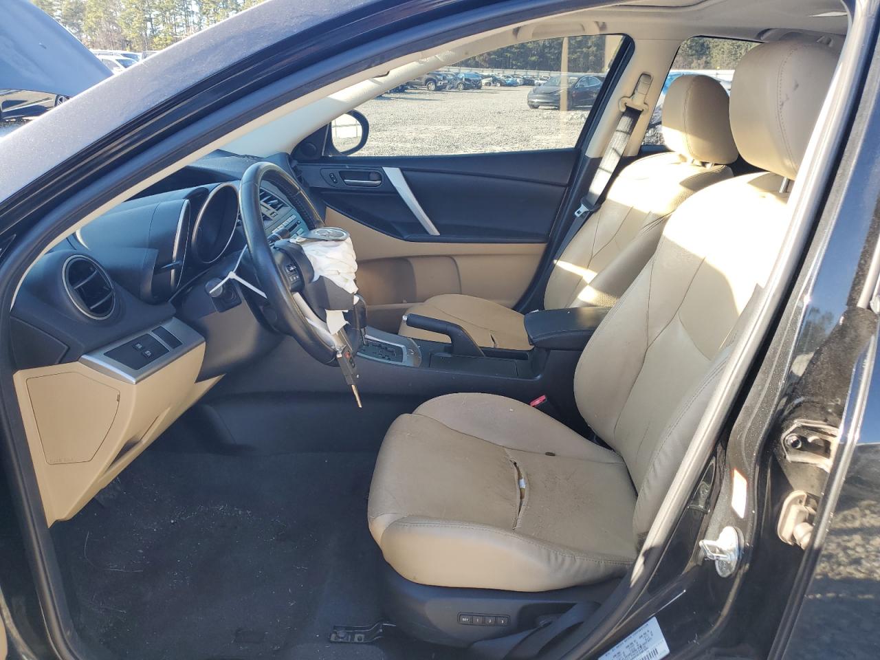 2010 Mazda 3 S VIN: JM1BL1S51A1258117 Lot: 46444635