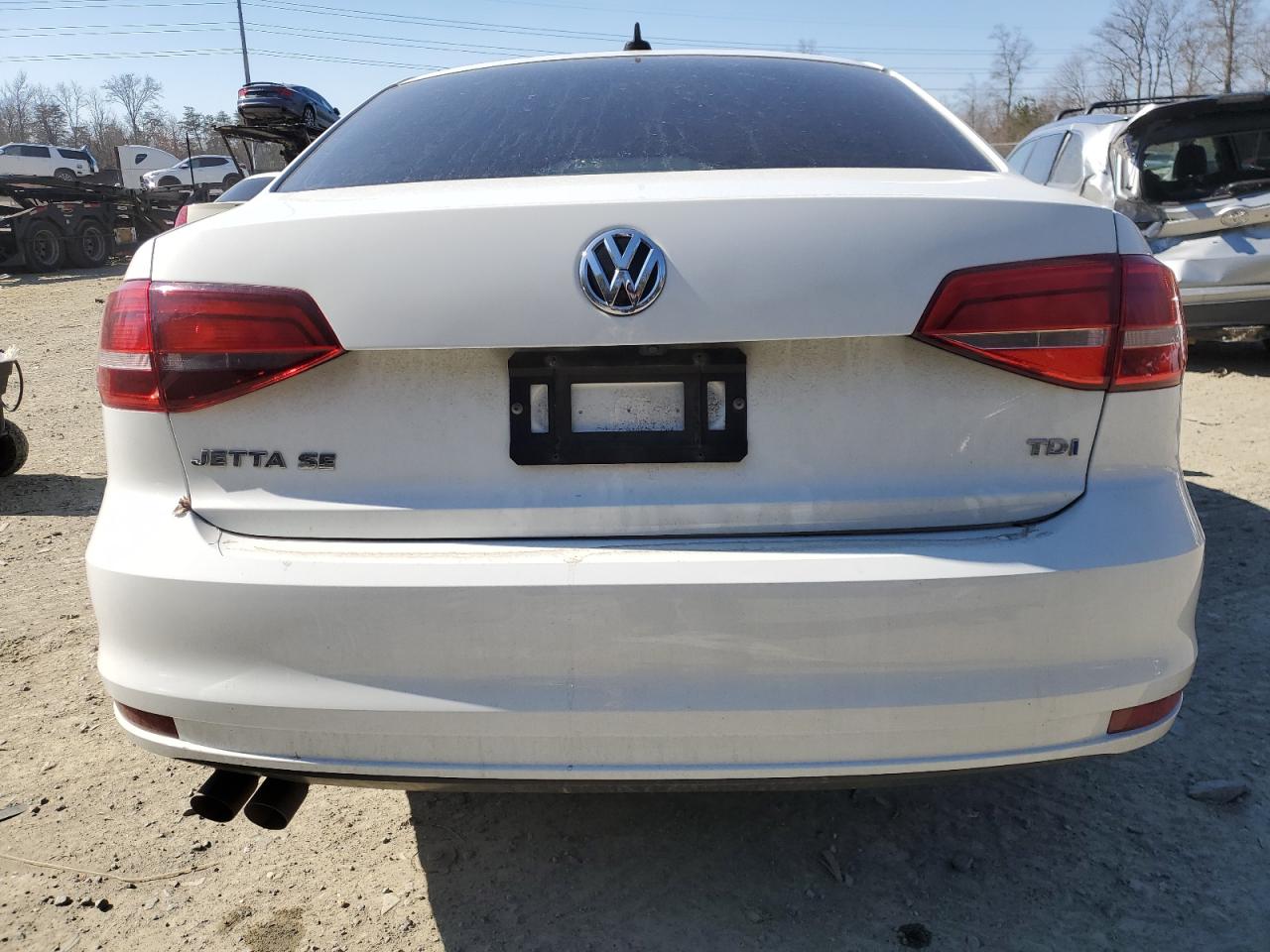 2015 Volkswagen Jetta - Image 6