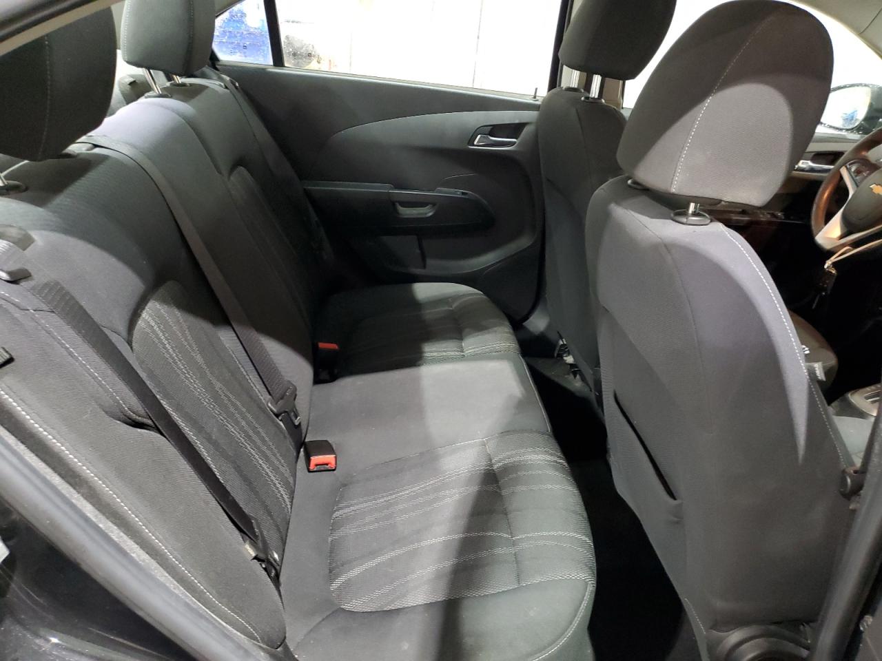 2017 Chevrolet Sonic - Image 10