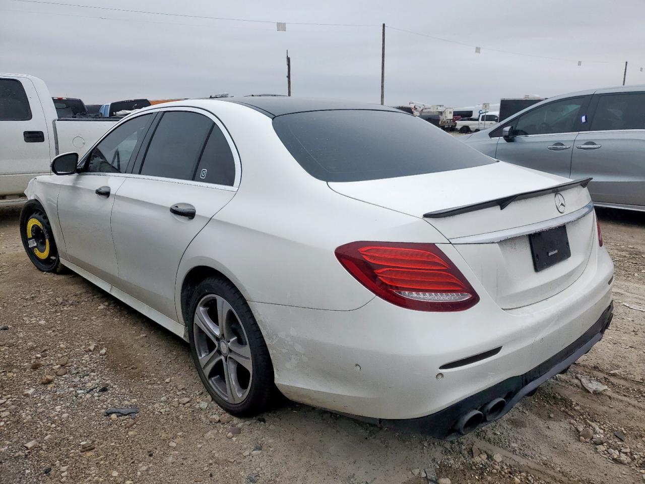 2017 Mercedes-Benz E-klasse - Image 2