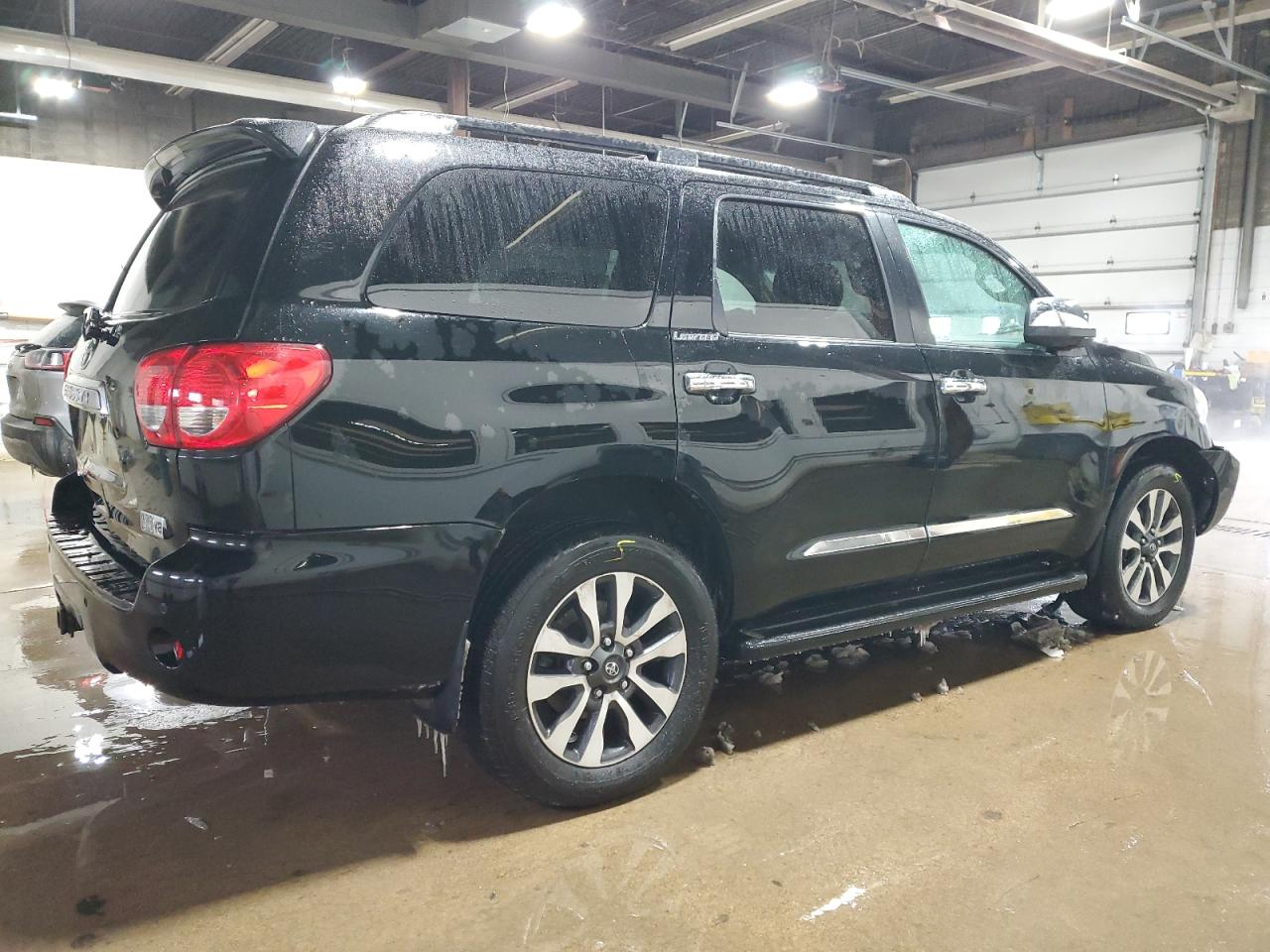 2010 Toyota Sequoia - Image 3