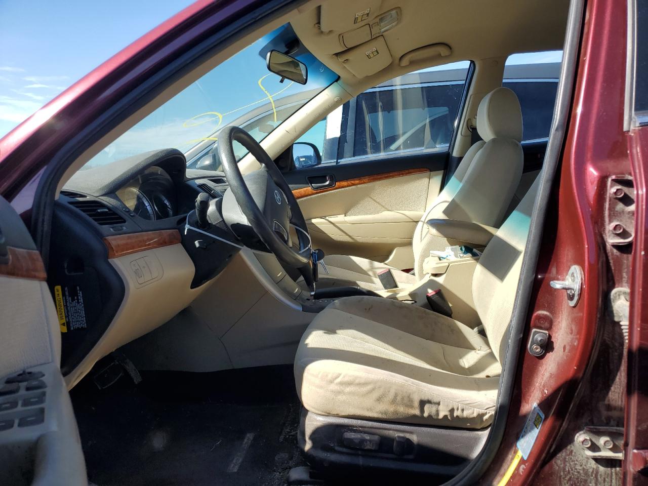 2009 Hyundai Sonata - Image 7