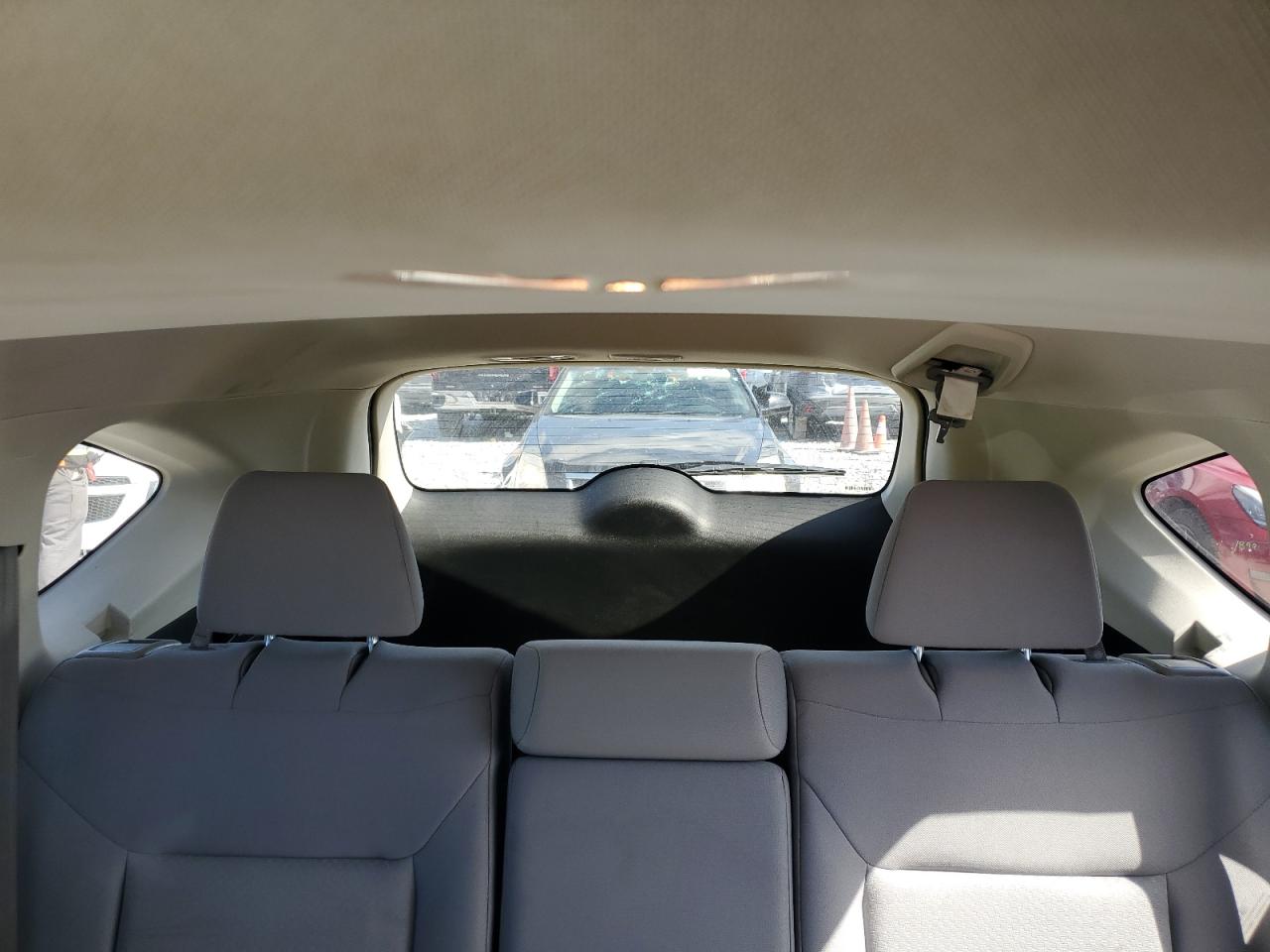 2015 Honda CR-V - Image 10