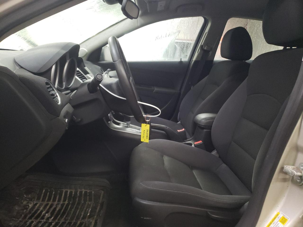 2013 Chevrolet Cruze - Image 7