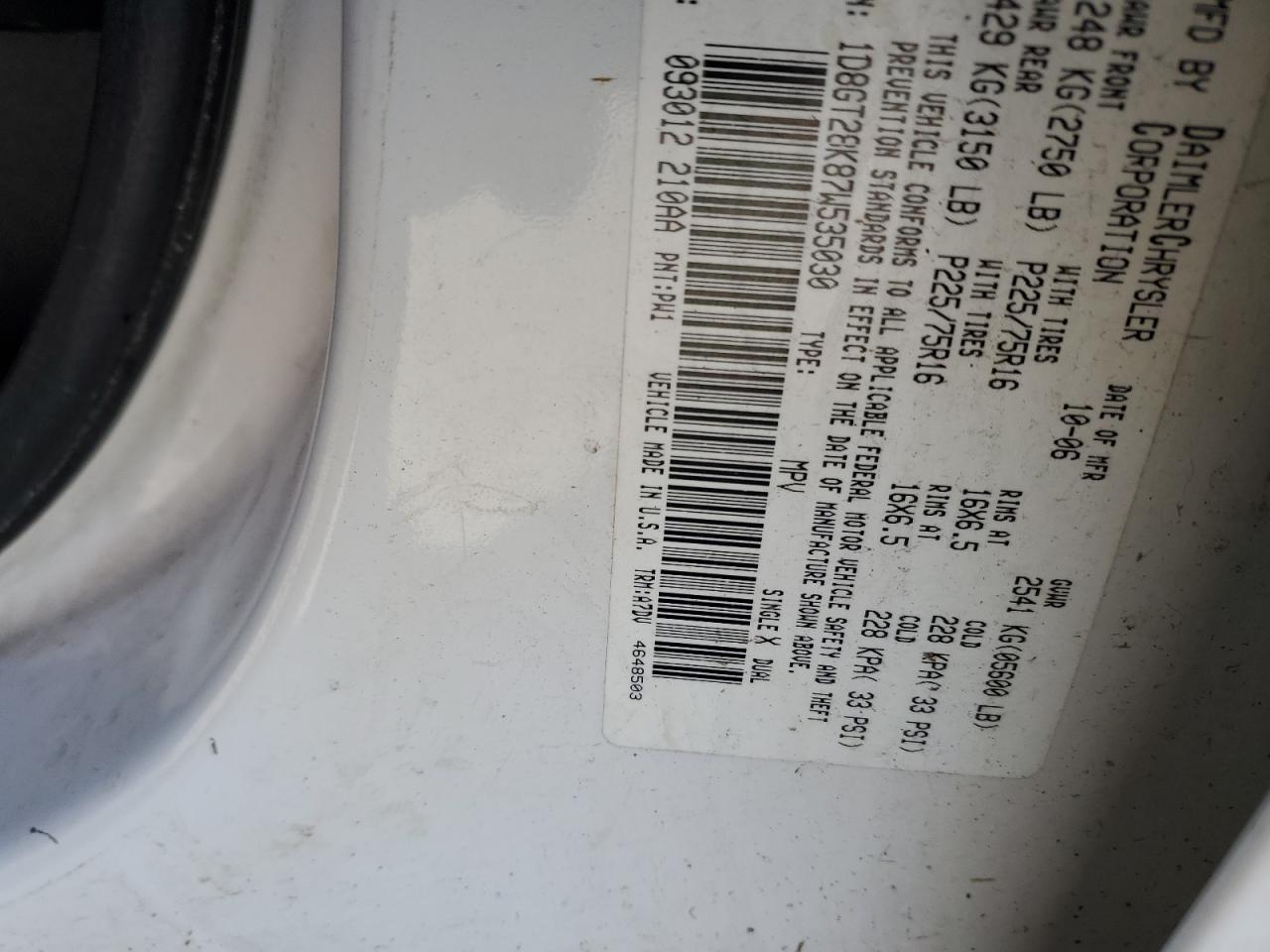 2007 Dodge Nitro - Image 13