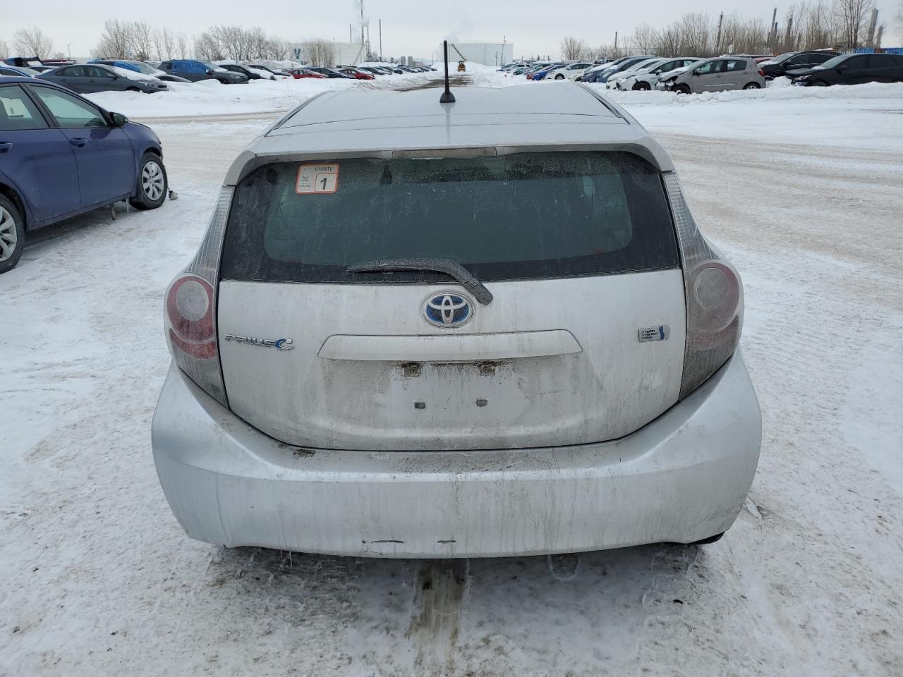 2014 Toyota Prius - Image 6