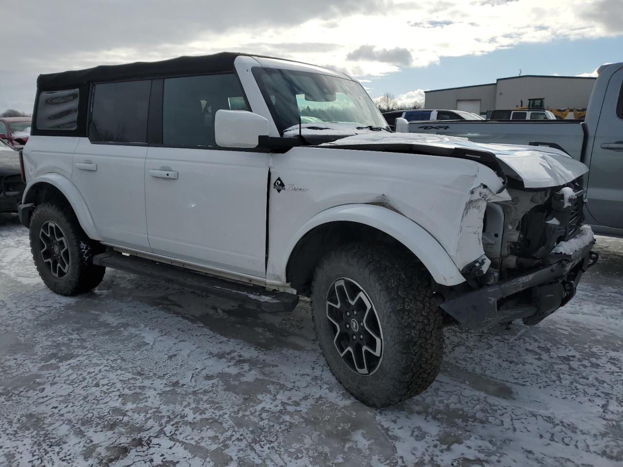 2021 Ford Bronco - Image 4