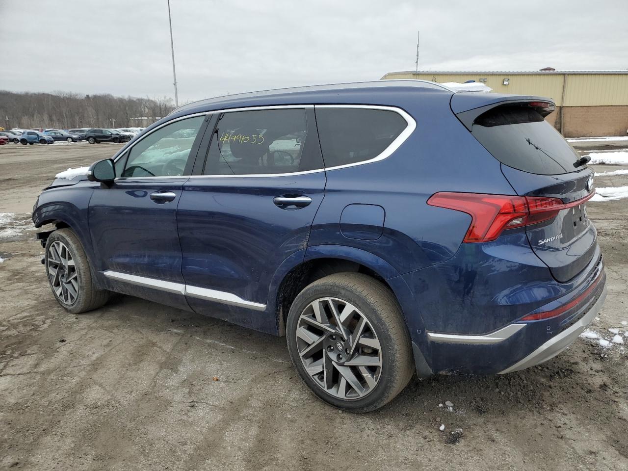 2023 Hyundai Santa Fe - Image 2