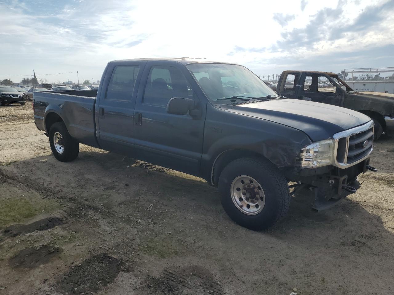 2001 Ford F250 - Image 4