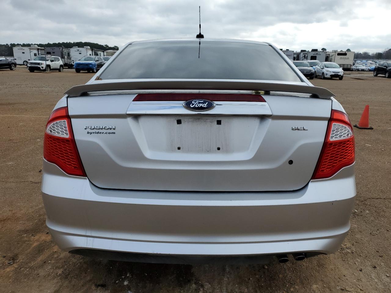 2012 Ford Fusion - Image 6