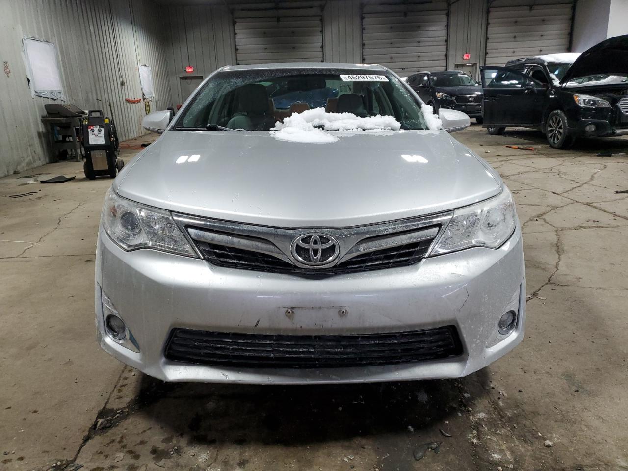 2012 Toyota Camry - Image 5