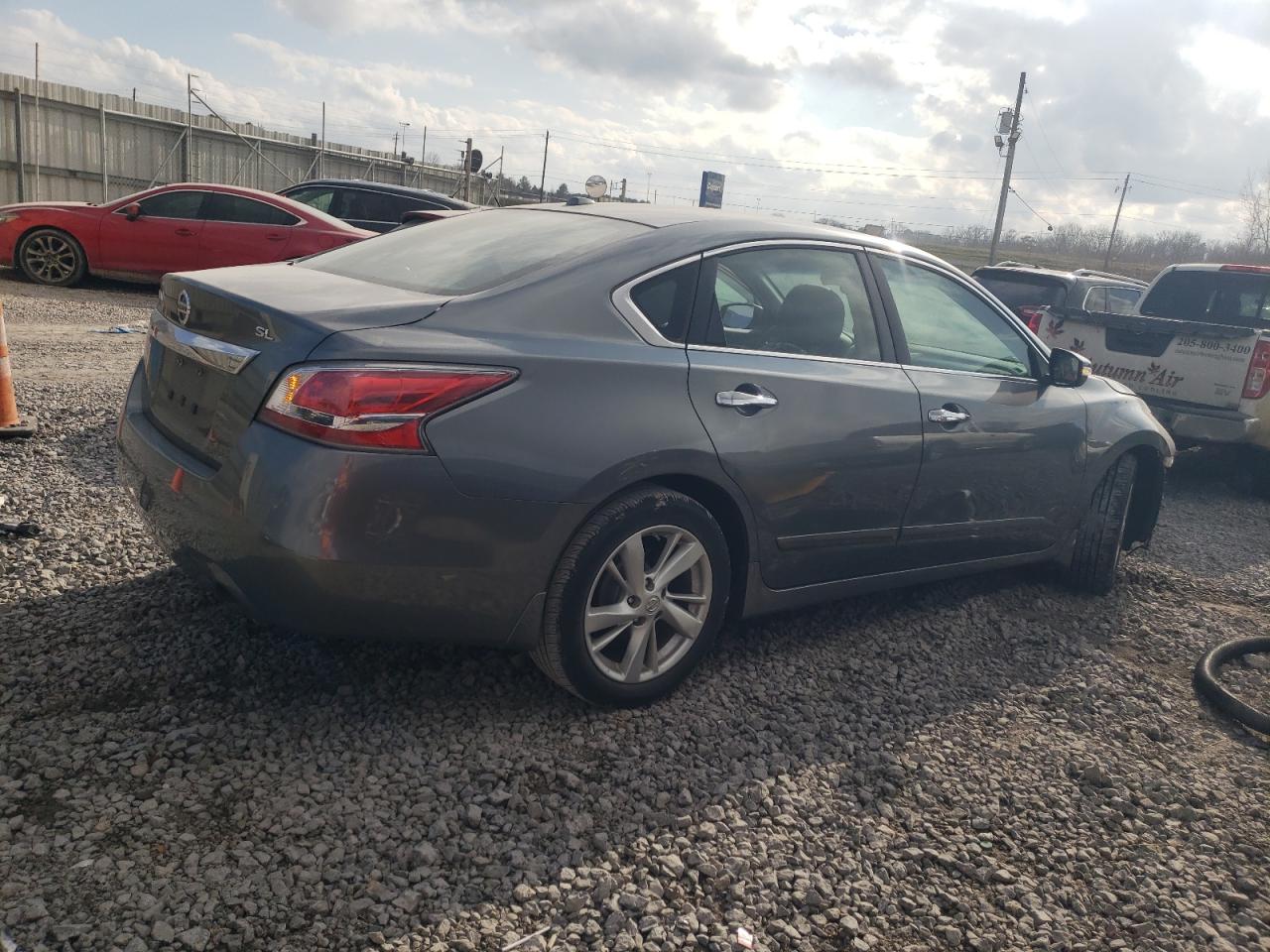 2015 Nissan Altima - Image 3