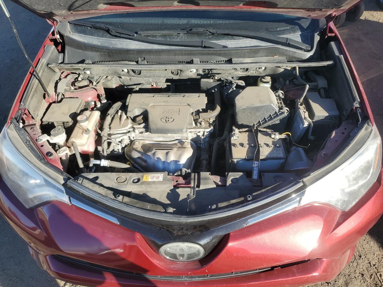 2018 Toyota RAV 4 - Image 12