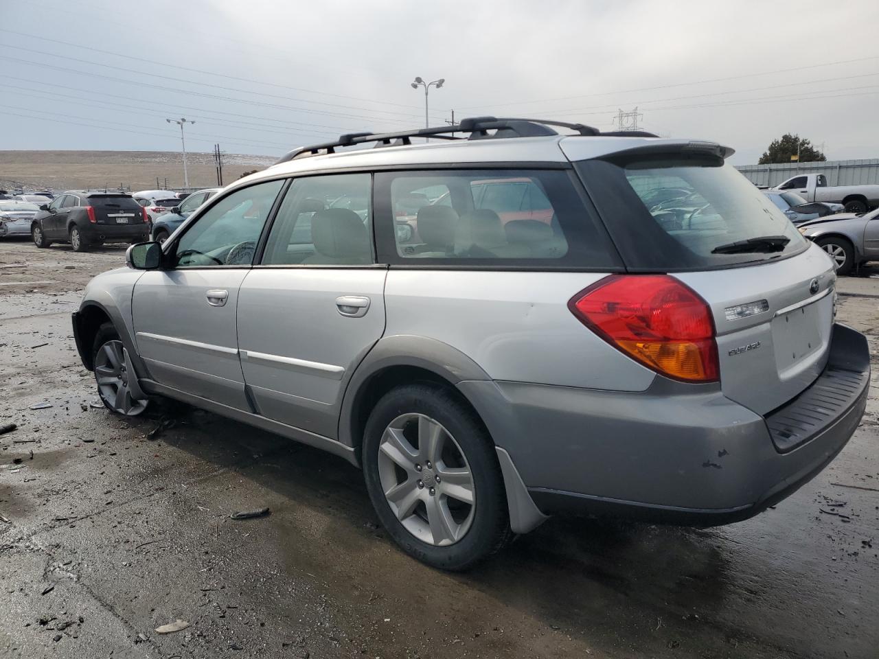 2006 Subaru Outback - Image 2