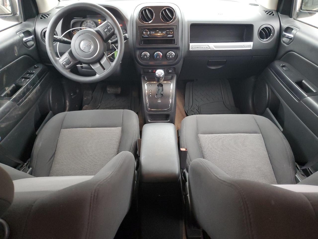2014 Jeep Compass - Image 8