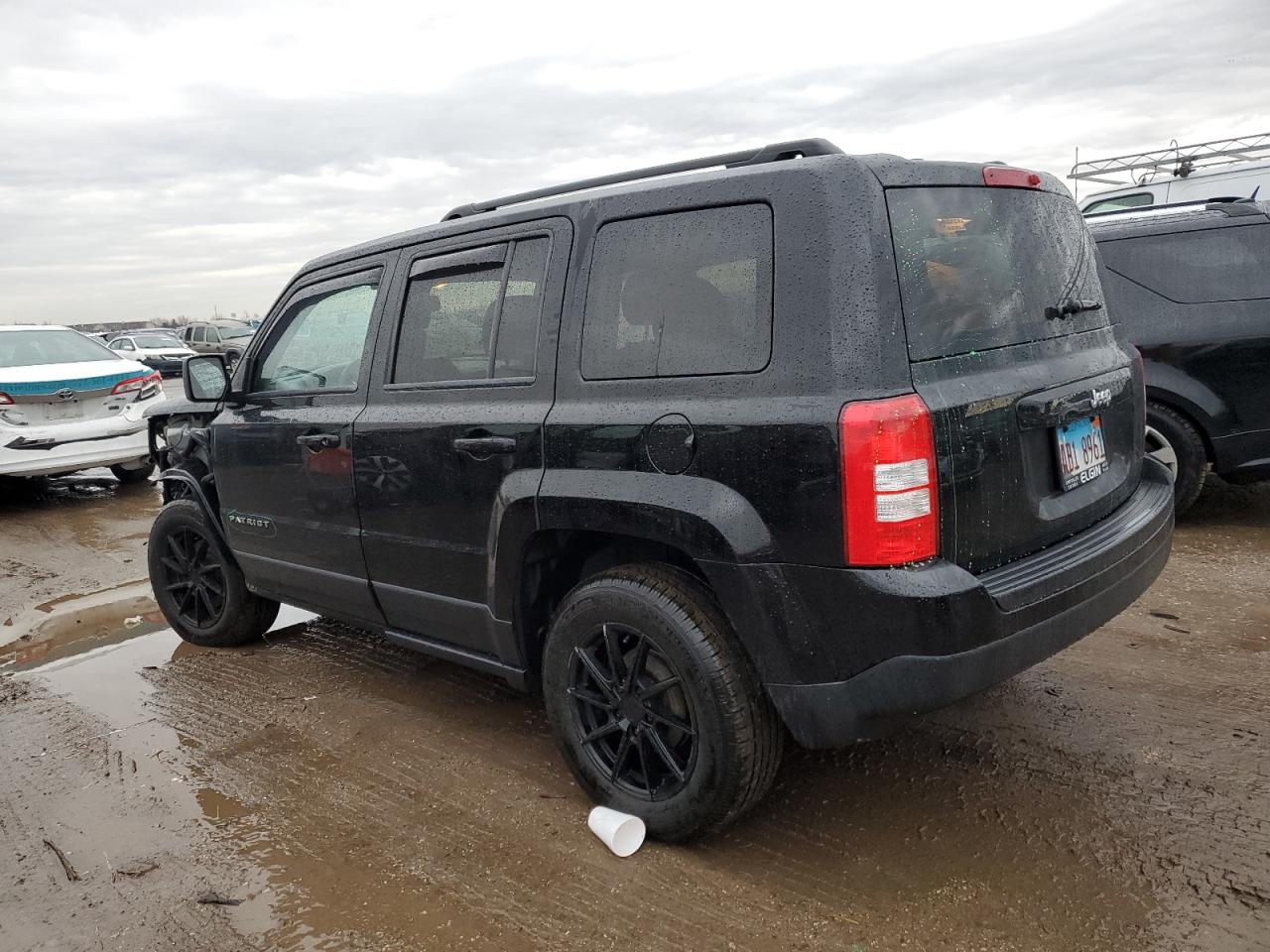 2017 Jeep Liberty (Patriot) - Image 2
