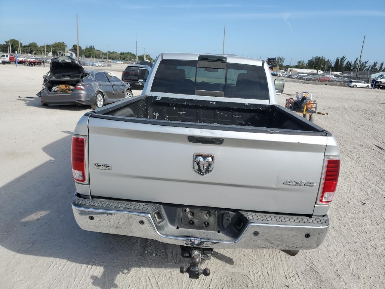 2015 RAM 2500 - Image 6
