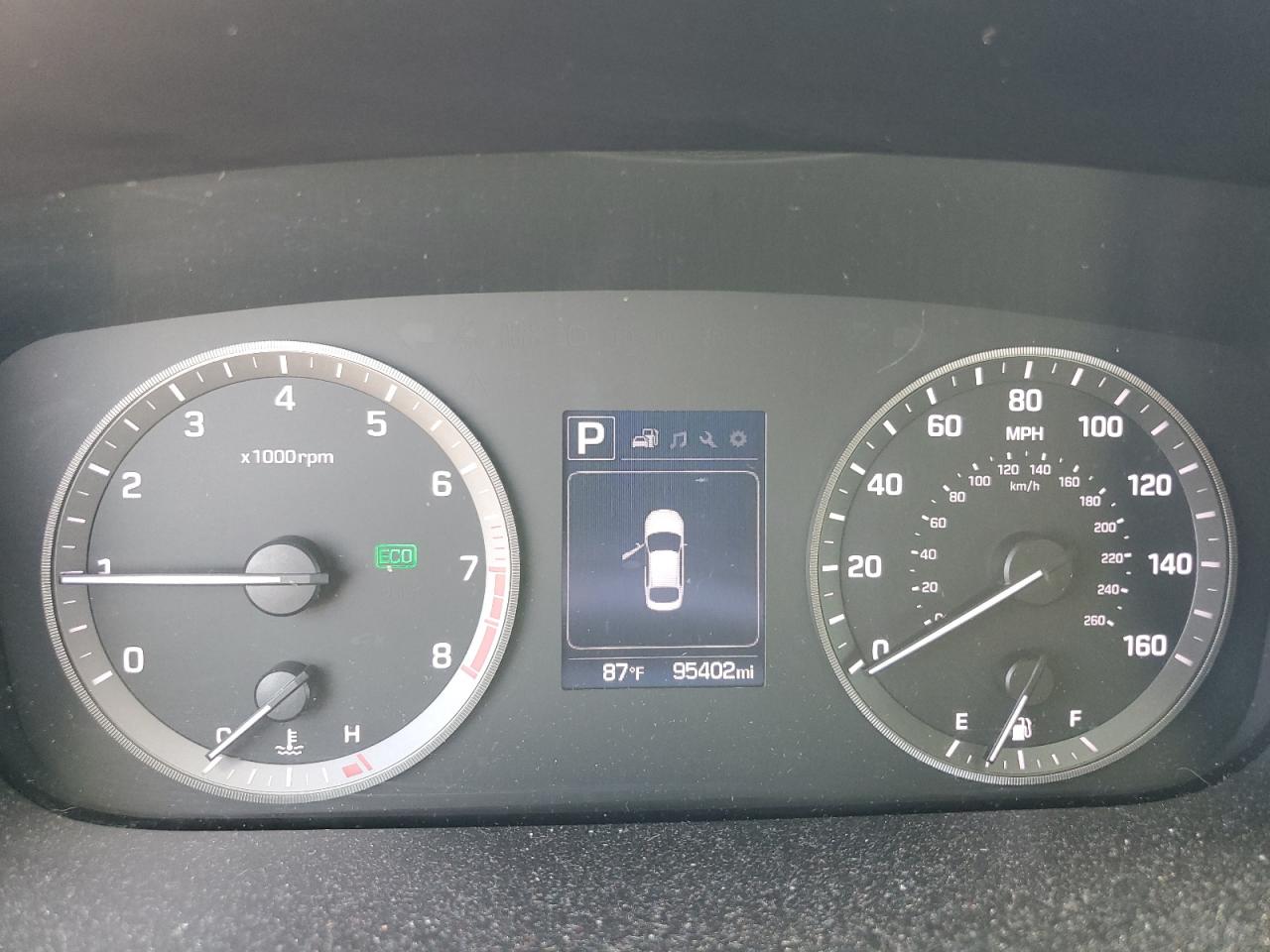 2016 Hyundai Sonata - Image 9