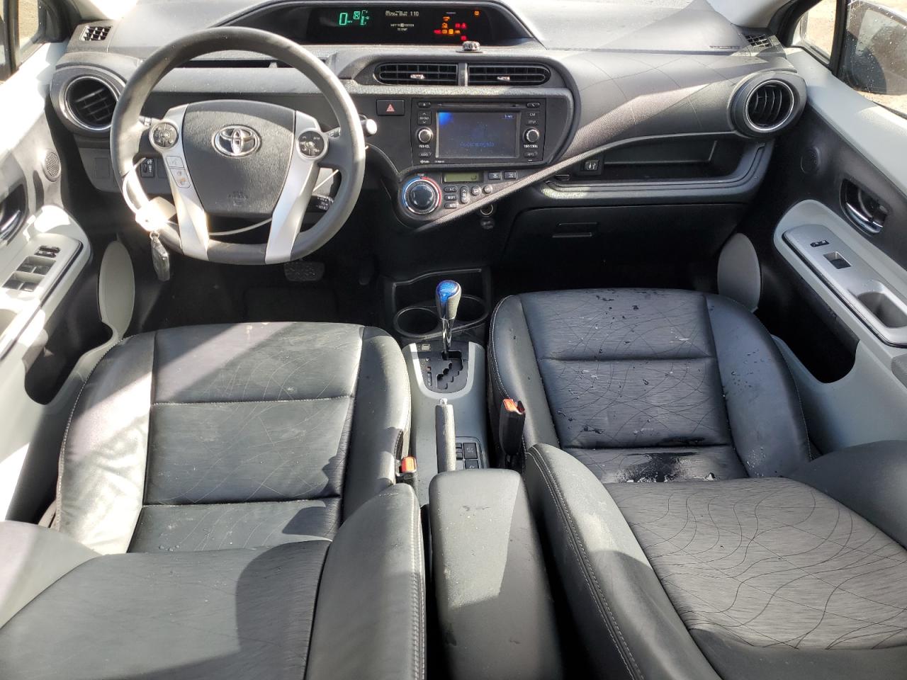 2012 Toyota Prius - Image 8