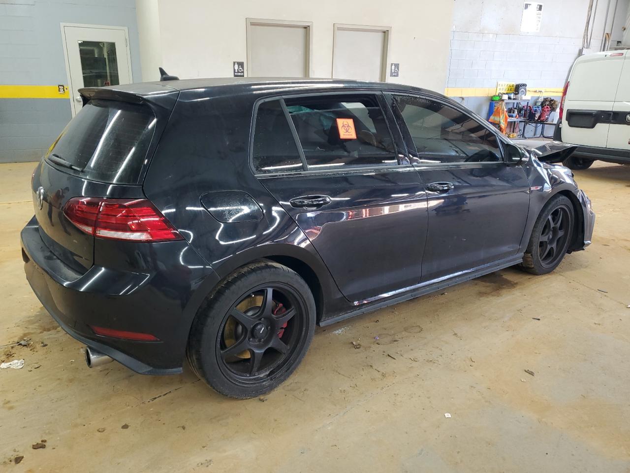 2020 Volkswagen GTI - Image 3