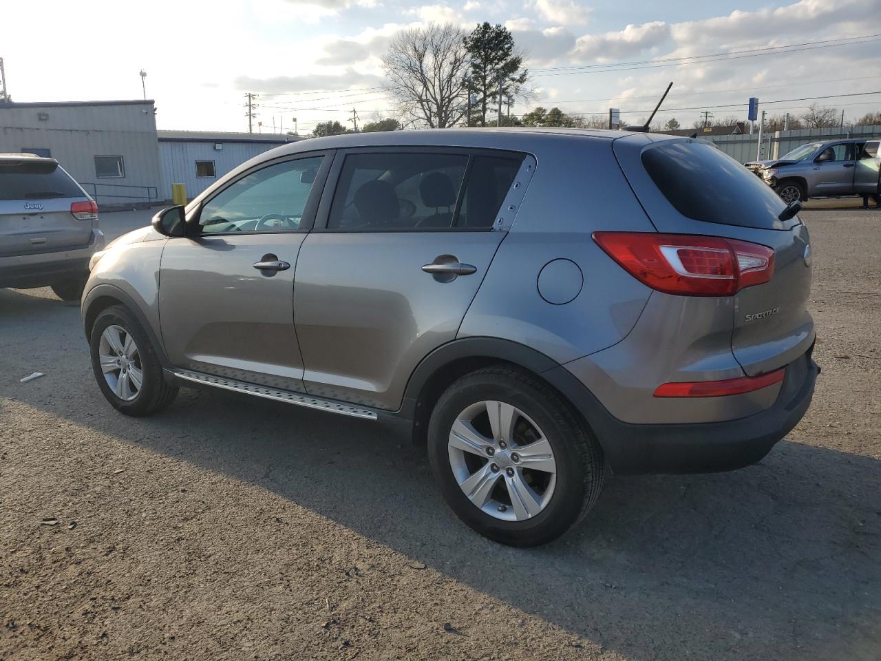 2013 Kia Sportage - Image 2