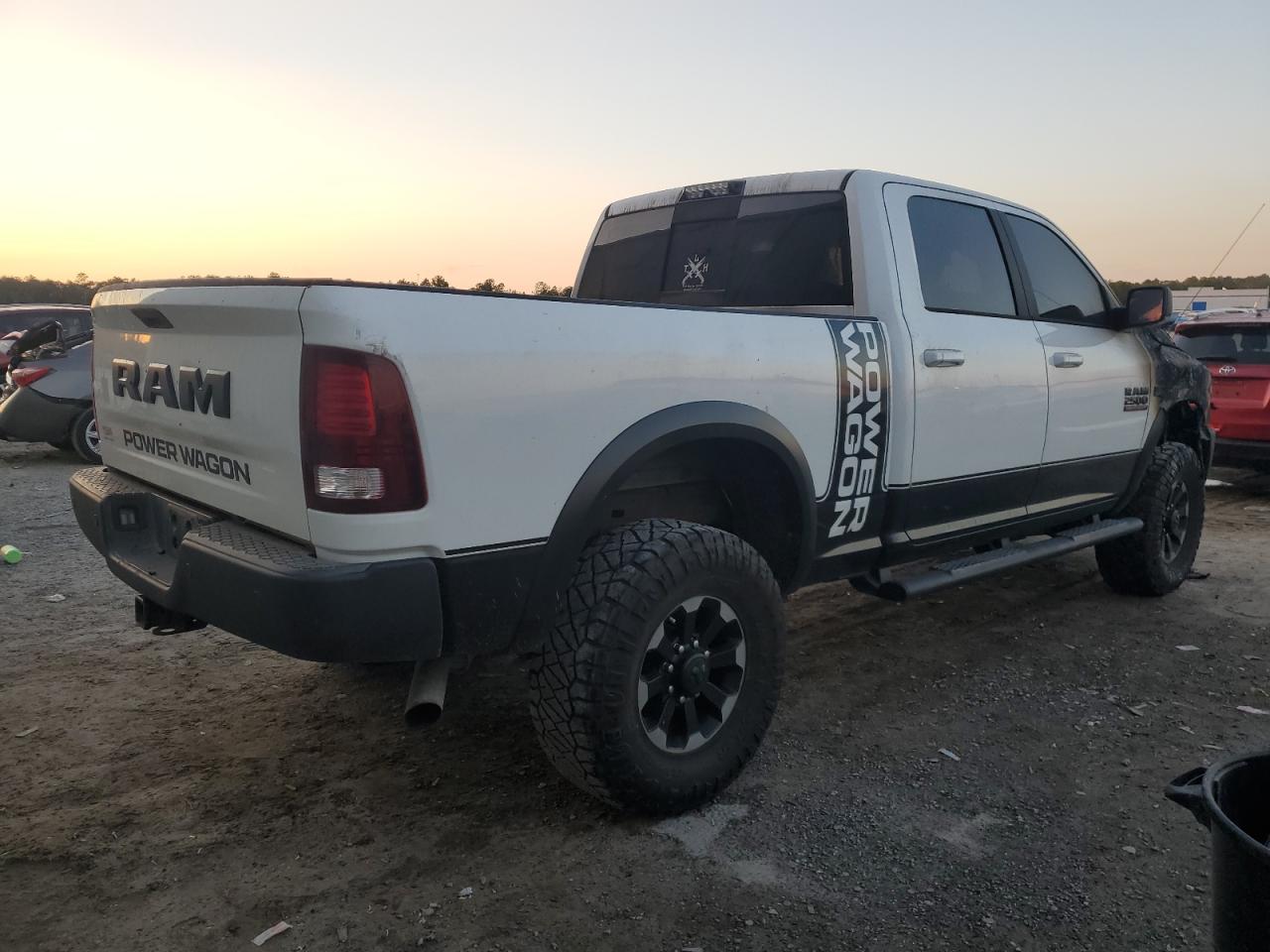 2018 RAM 2500 - Image 3