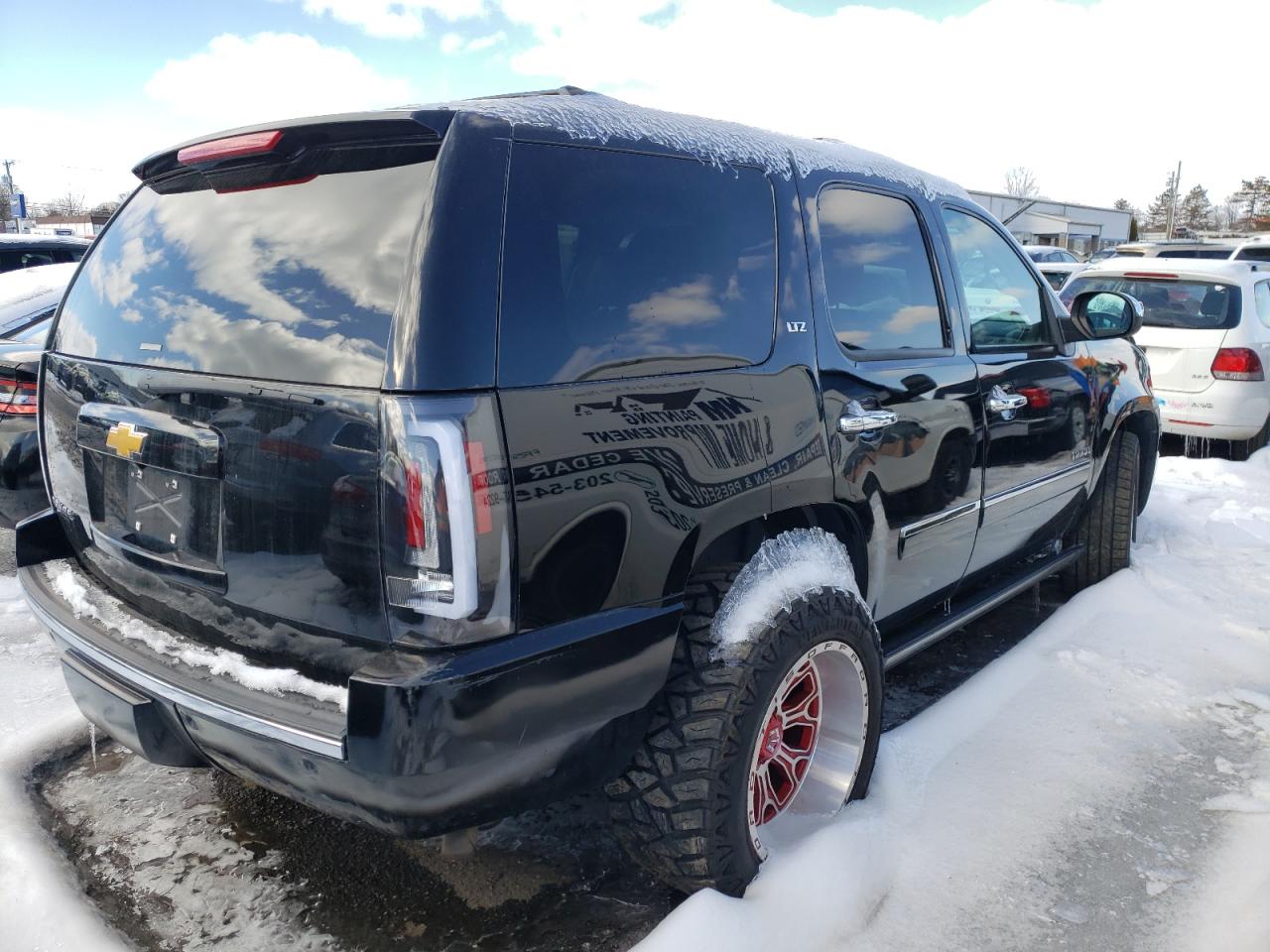 2013 Chevrolet Tahoe - Image 3
