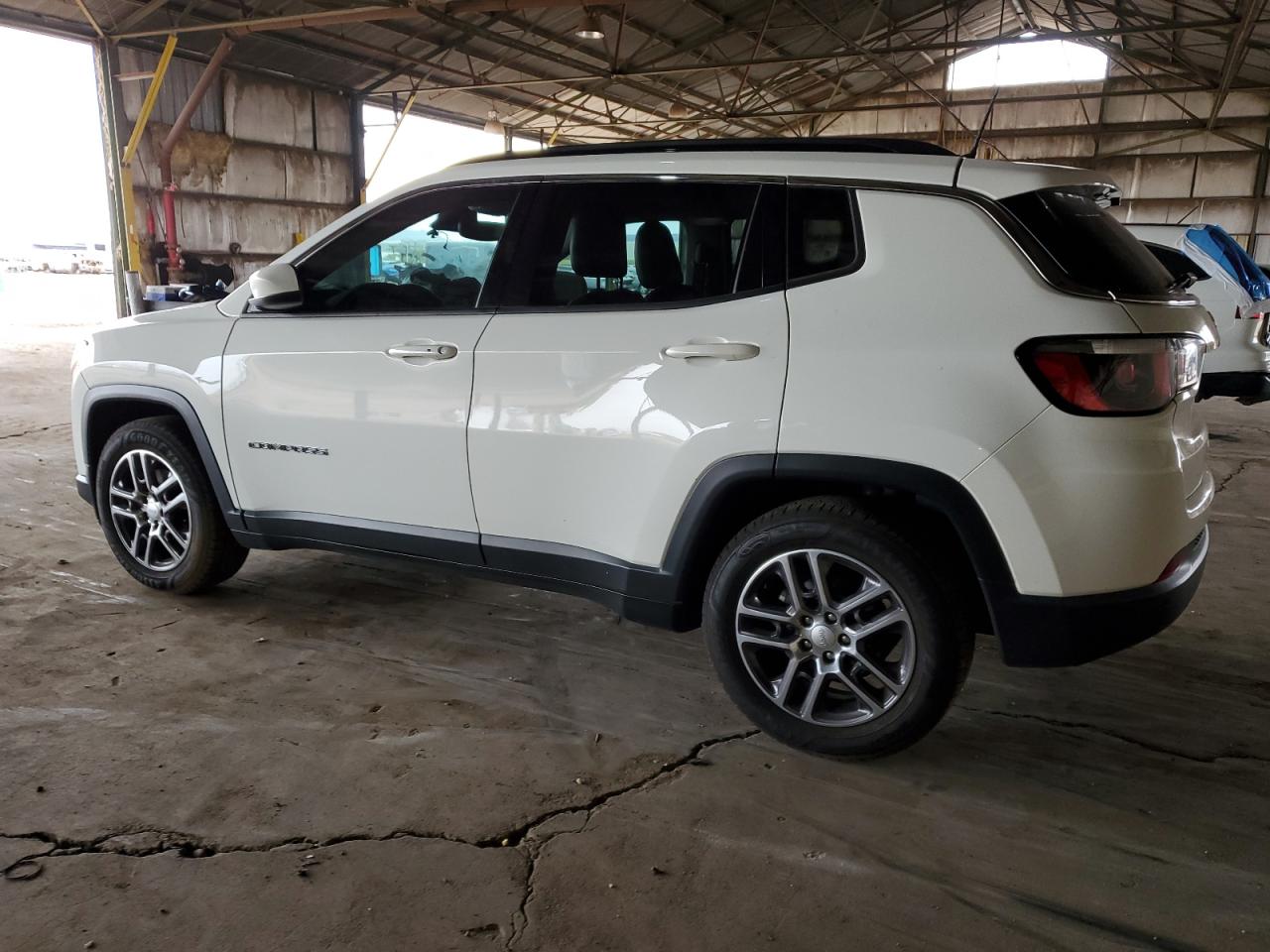 2020 Jeep Compass - Image 2