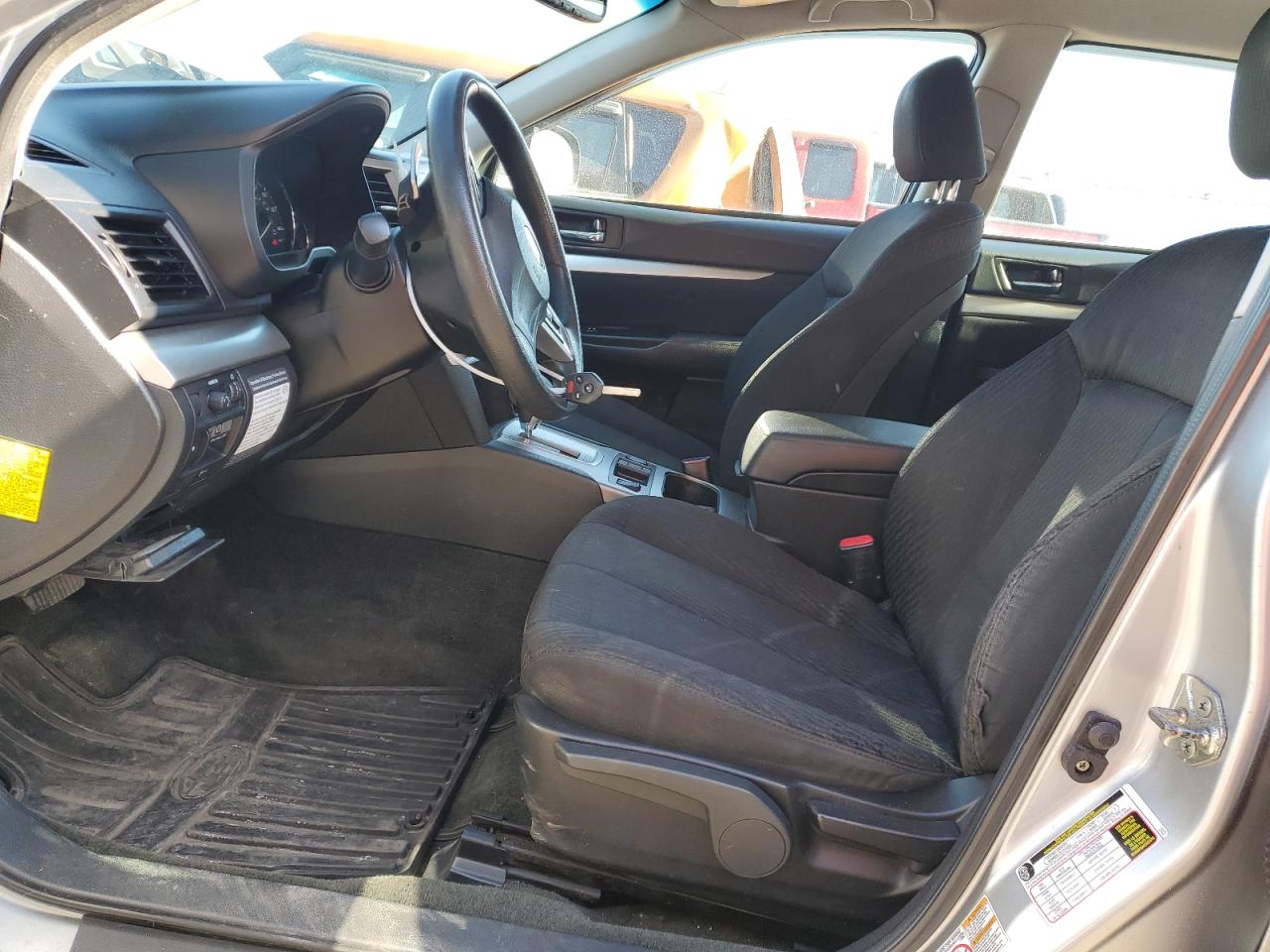 2012 Subaru Outback - Image 7