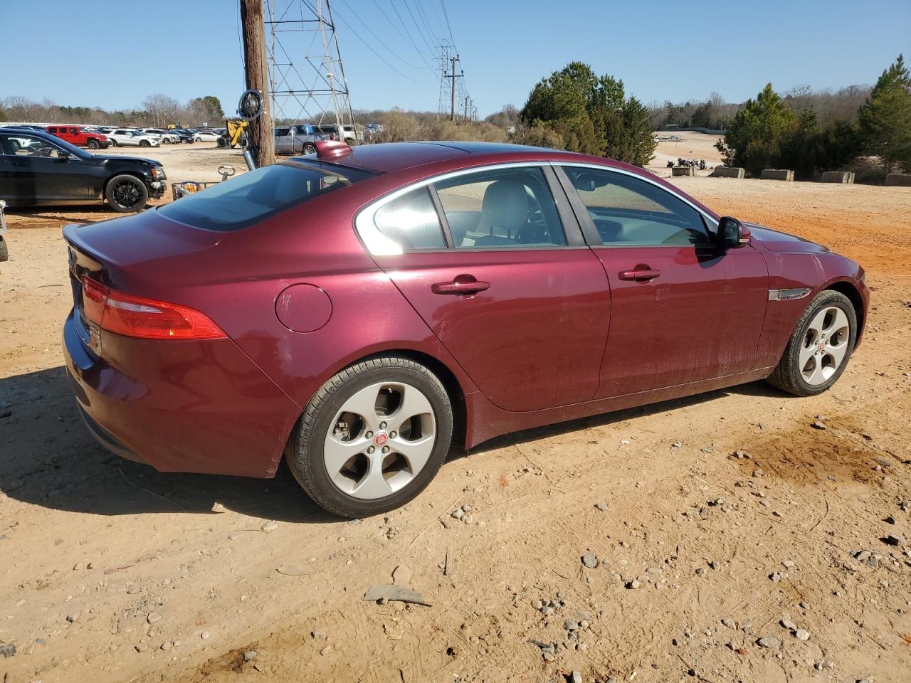 2017 Jaguar XE - Image 3