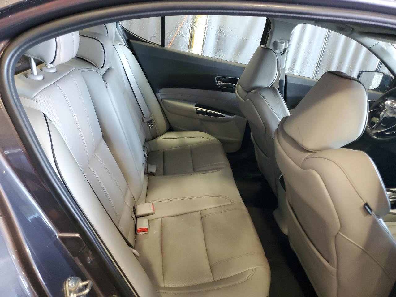2019 Acura TLX - Image 10