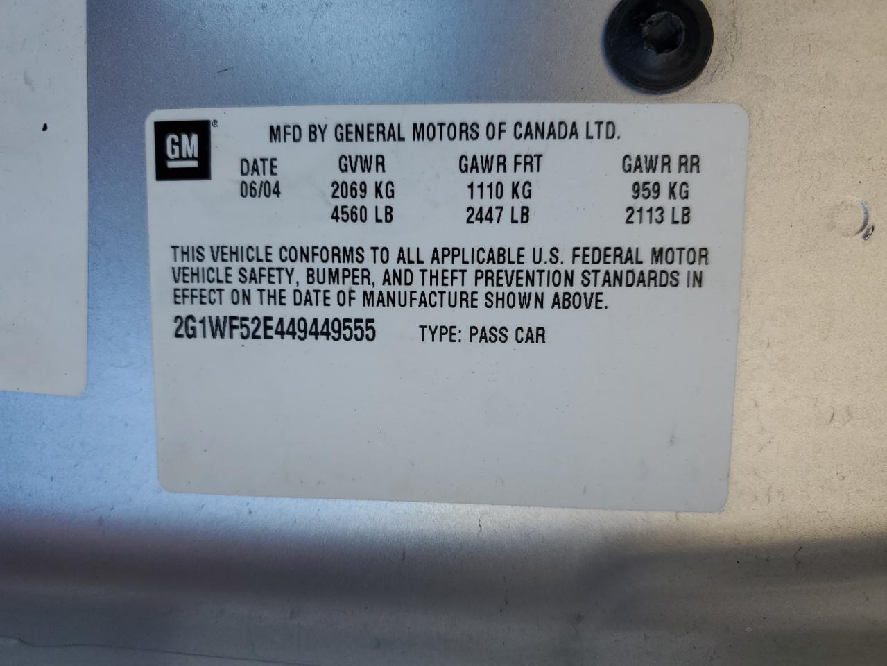 2004 Chevrolet Impala - Image 12