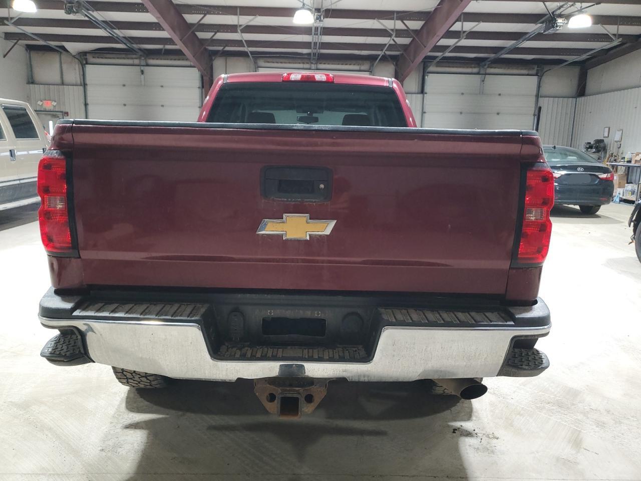 2015 Chevrolet Silverado - Image 6