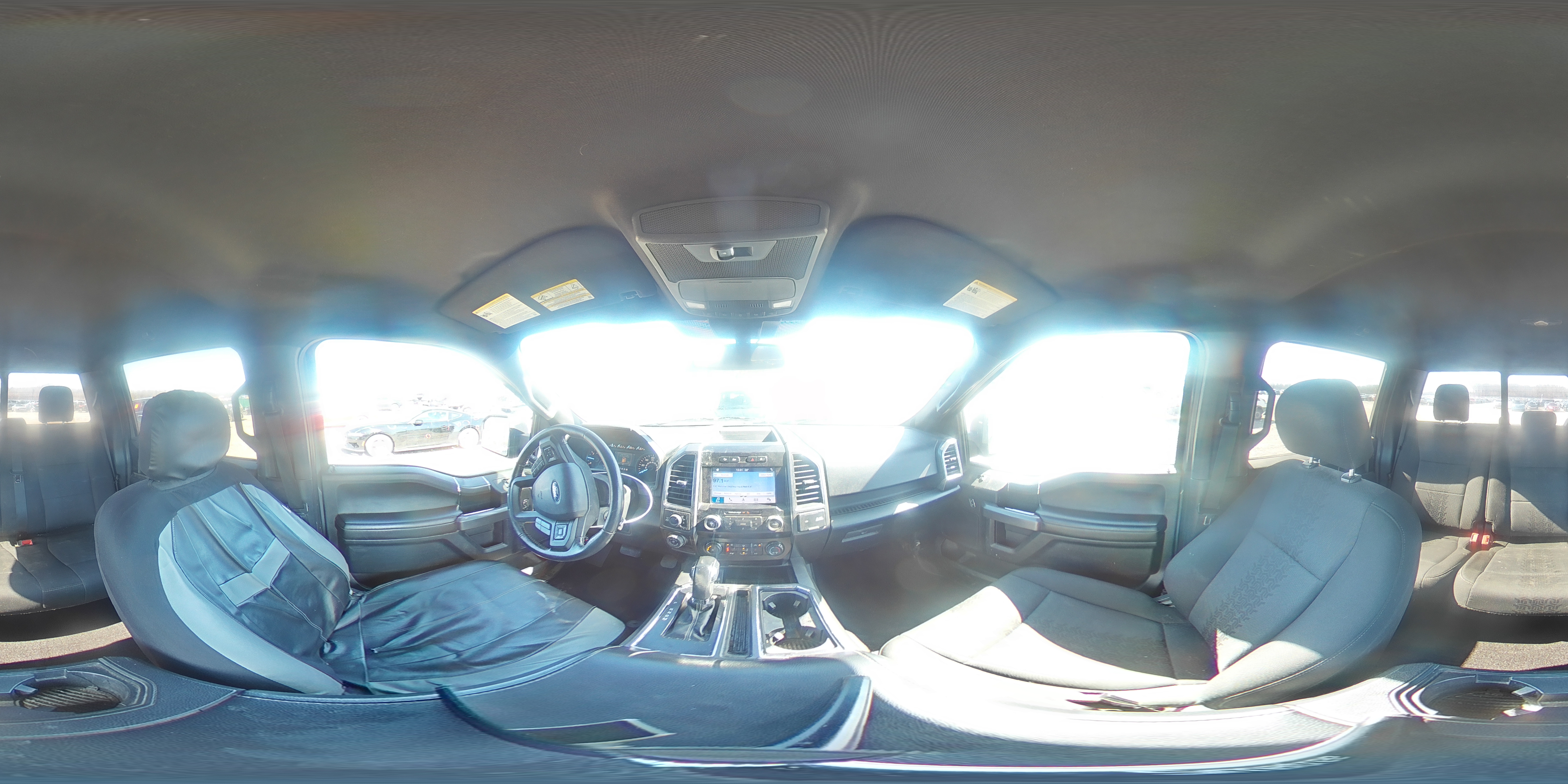 2019 Ford F-150 - Image 13