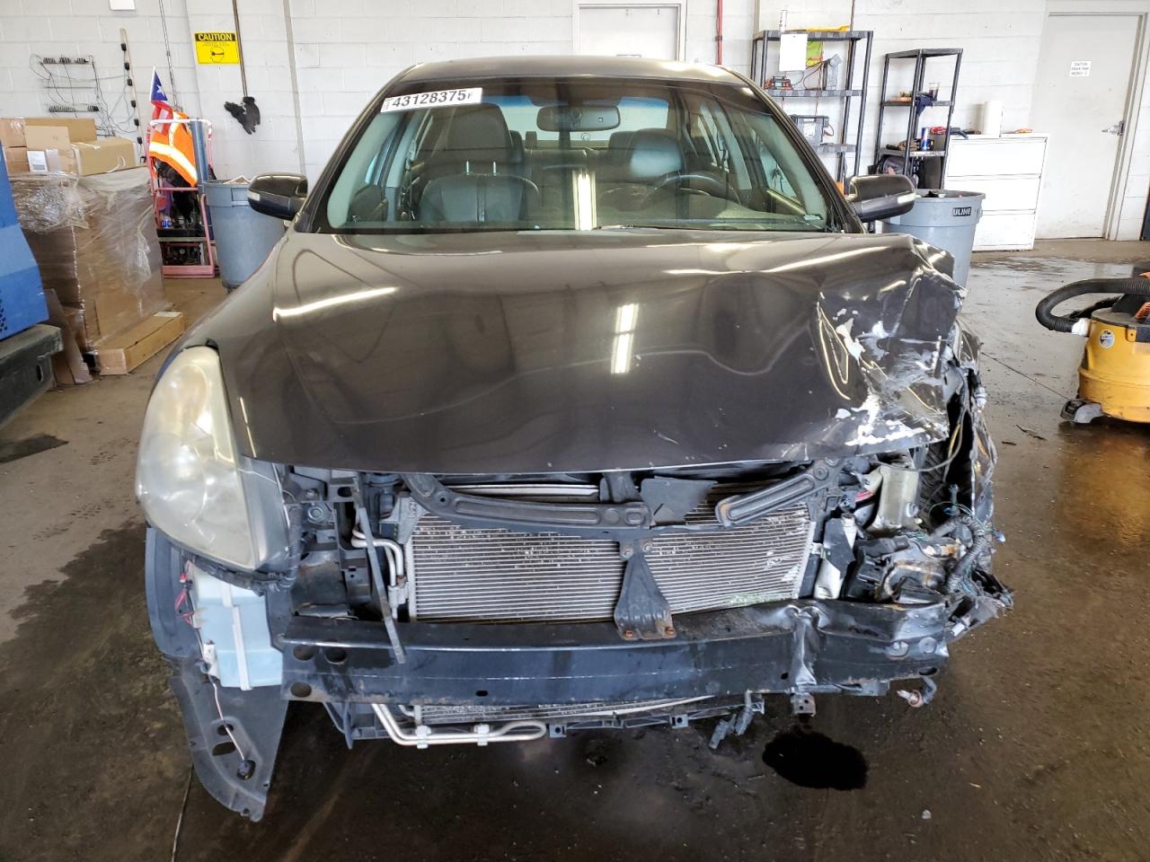 2010 Nissan Altima - Image 5